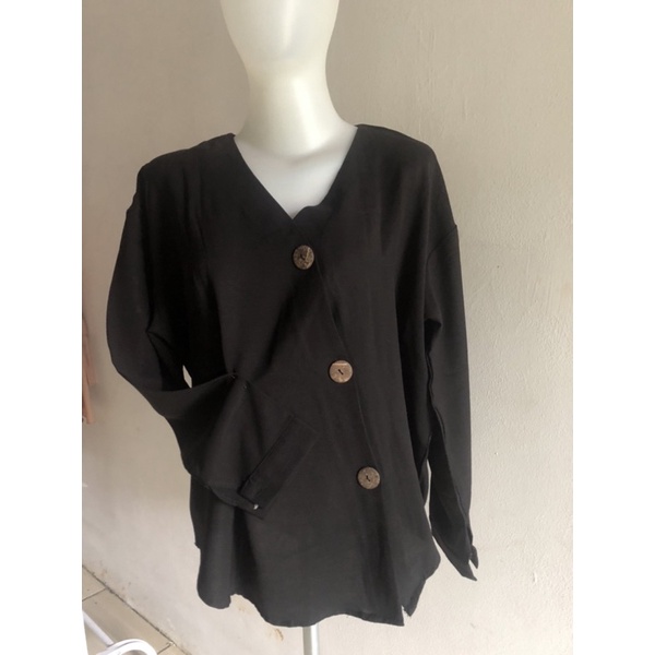 Preloved This is april kemeja