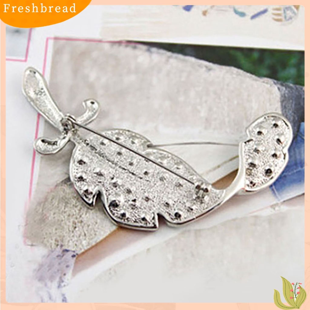 [ TERLARIS]Women Fashion Leaf Silver Tone Rhinestone Wedding Gift Brooch Pin