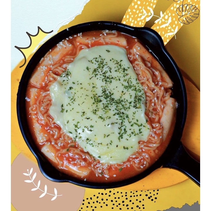 

RAMYEON TTEOKBOKKI FULL MOZARELLA SAUS GOCHUJANG KEMASAN VAKUM