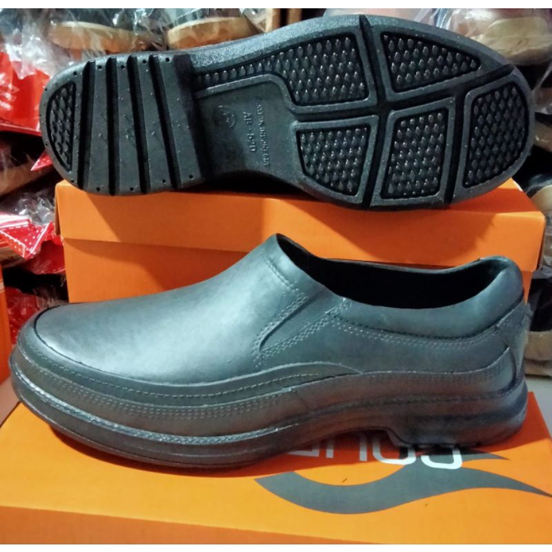 sepatu karet pantofel terlaris kua anti air