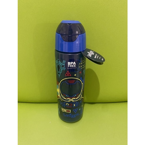 Smiggle Flip Lid Beyond Bottle Blue