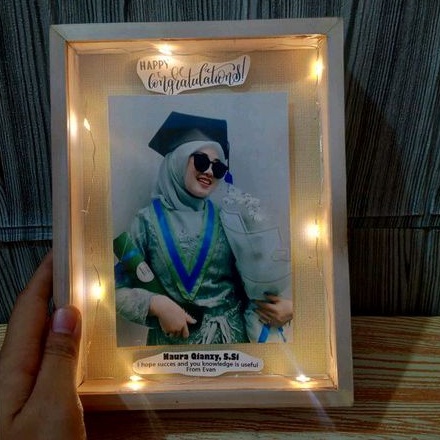 [PROMO NEW PRODUCT] PAKET CETAK FOTO SCRAPFRAME 3D POP UP FRAME 3D 6R + LED CUSTOM GIFT