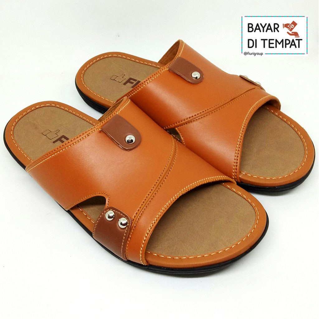 FIURI - Sandal Single Slip On Tan - Sandal Murah Pria - Sandal Casual Pria - Sandal Pria Kulit