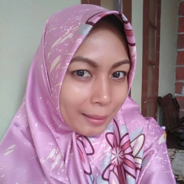 rialestari1717