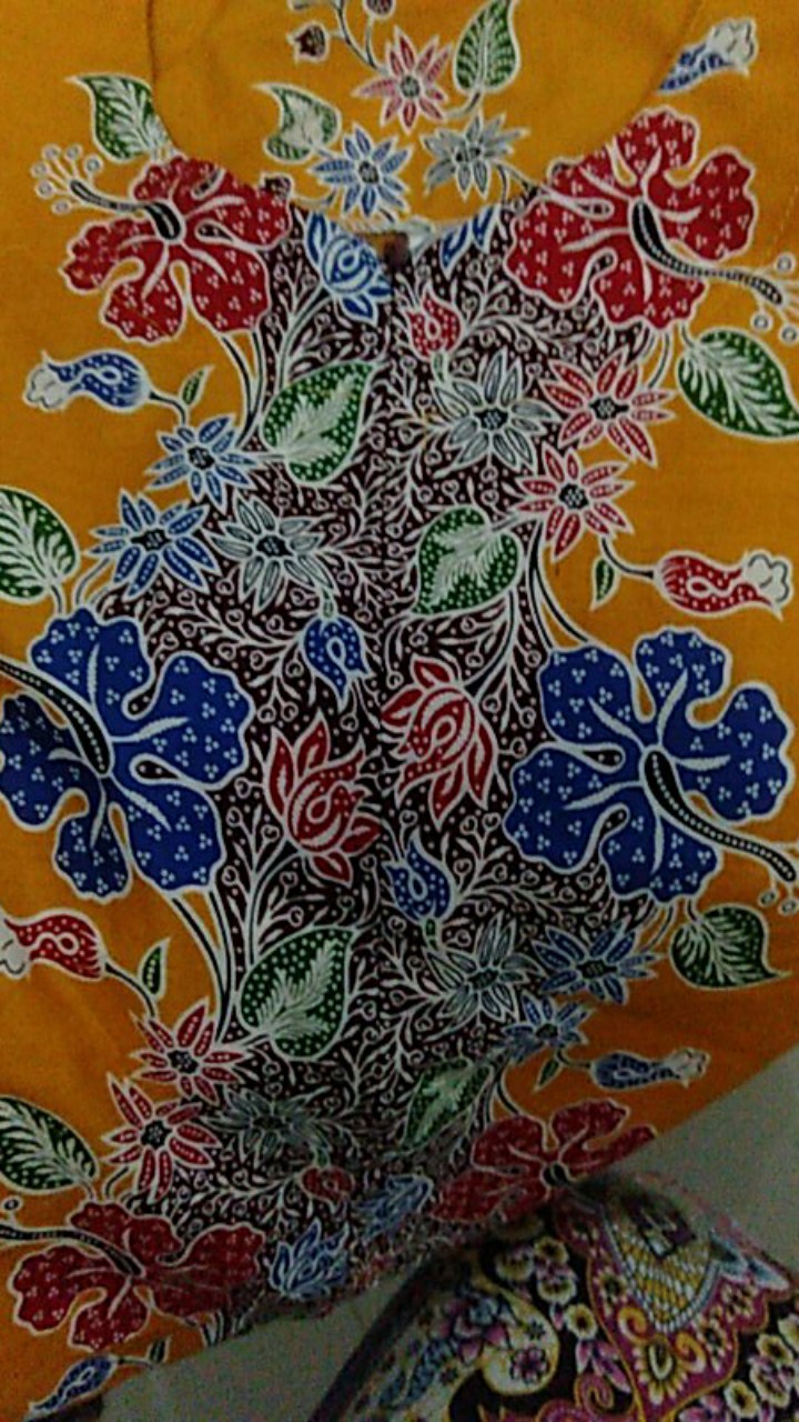 Atasan Batik Tunik Motif Cibulan