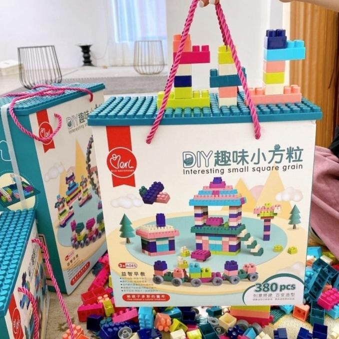 SUPER SALE Mainan Anak DIY Lego Brick Lego Besar/ Mainan Balok Susun Kemasan Box