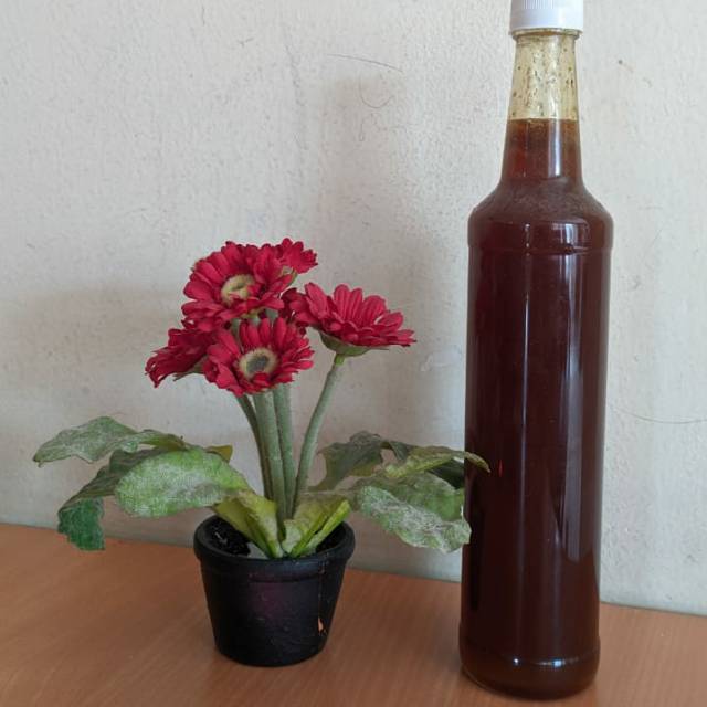 

Madu Klanceng by Yunis Hidayati