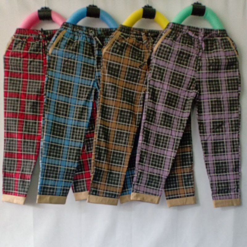 BAGGY PANTS STIK BALIK KOTAK ANAK:5--6 (THN)