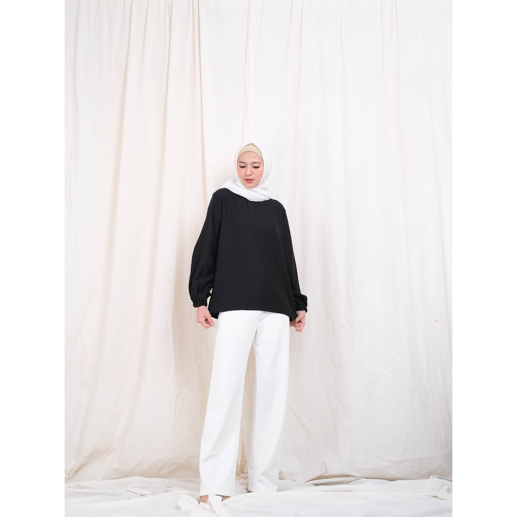 Linata Fashion | Kalina Blouse Lengan Balon Moscrepe Import-Hitam