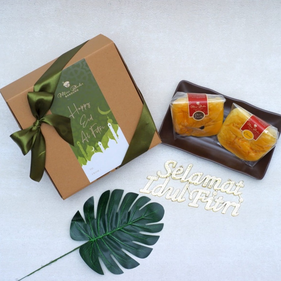 

Hamper/ Hampers Lebaran 1 Box Bluder isi 6 pcs by Miss Bluder (PO)