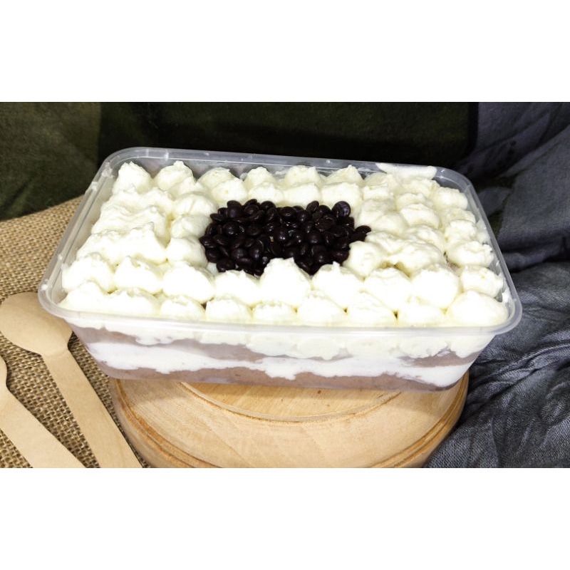 

Cake coklat cream cheese dessert box