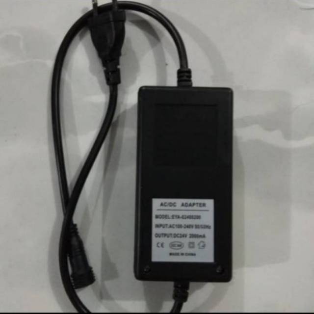 Adaptor lampu LED ARWANA Yp 75 - 172