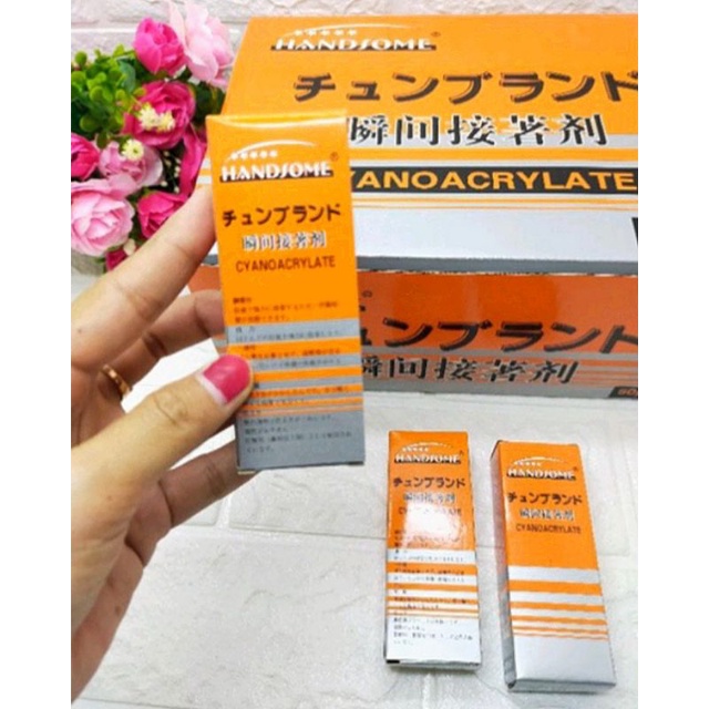 

Lem Korea Original Handsome / Lem Besi Super Handsome Harga Eceran Murah