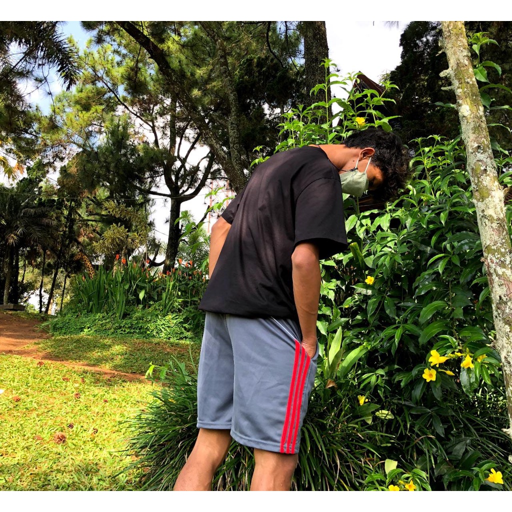 Celana kolor pendek trining training santai sport olahraga futsal bola pria dewasa Diadora