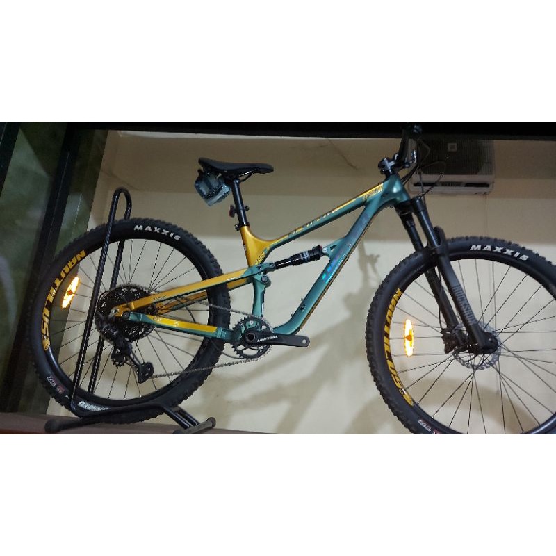 sepeda mtb 27.5 inch United Epsilon t2.1