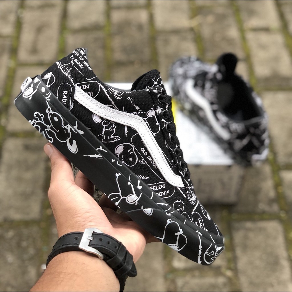  SEPATU  VANS  AUTHENTIC FULL BLACK HITAM POLOS  WHITE PUTIH 