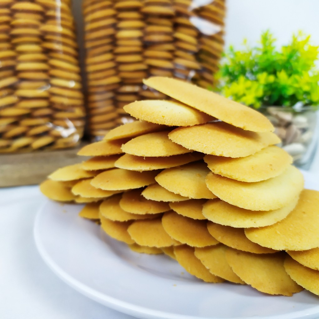 

KUE LIDAH KUCING RENYAH DAN NIKMAT