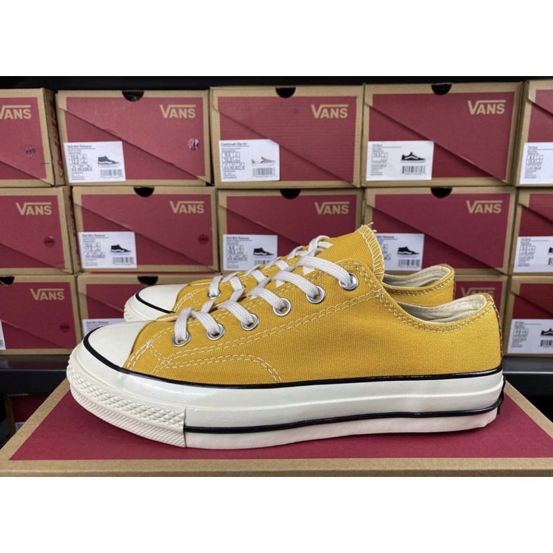 Convrse 70’s Sunflower Low