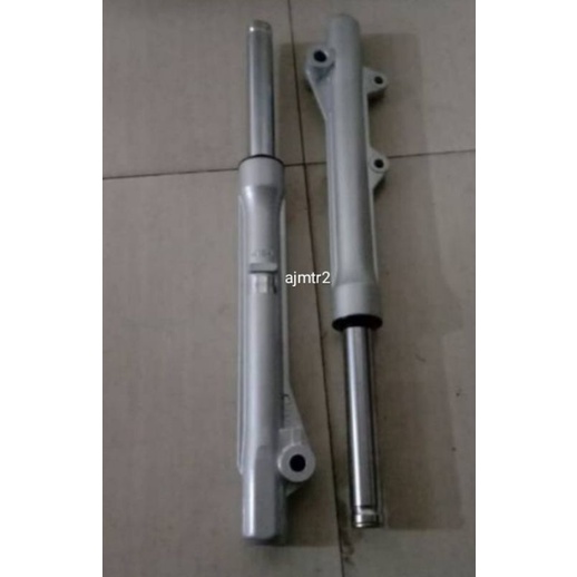 as shock depan+ tabung KARISMA