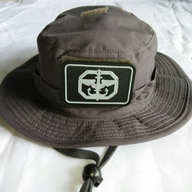 Topi Rimba Tactical/Lapangan/Perekat Dark Grey/Abu tua Ripstop Tornado+ Patch Pataka Atau Bisa Pilih