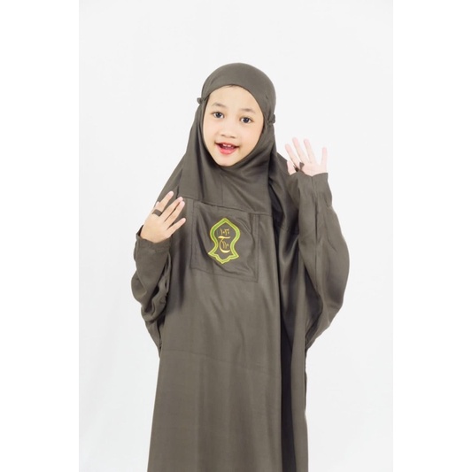 Mukena terusan anak terompah hadramaut jumbo polos traveling banyak warna Ukuran 5-10 tahun Mukenah Travel Terbaru