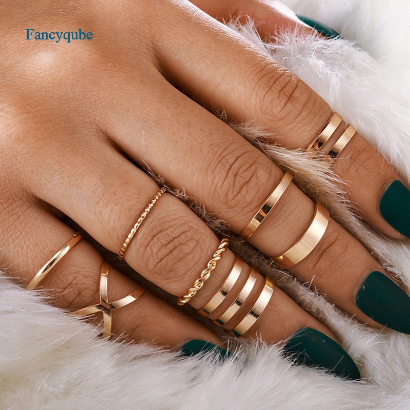 Fancyqube 8pcs / Set Cincin Lapis Emas Model Terbuka Adjustable Aksen Berlian Imitasi Gaya Bohemian Untuk Wanita