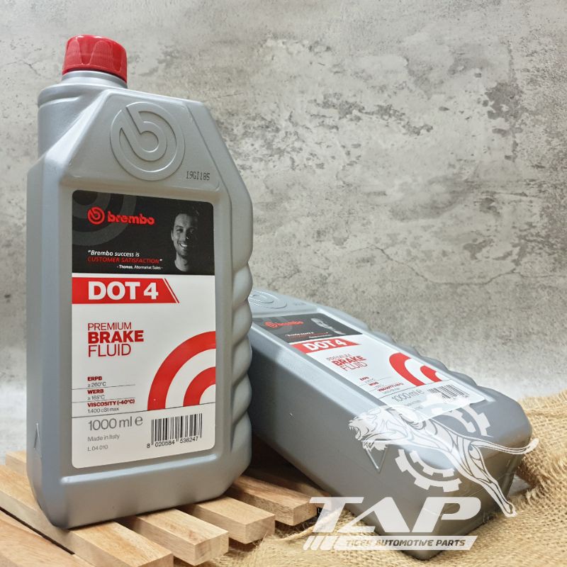 BRAKE FLUID DOT 4 BREMBO 1000 ML MINYAK REM OLI REM 1 LITER