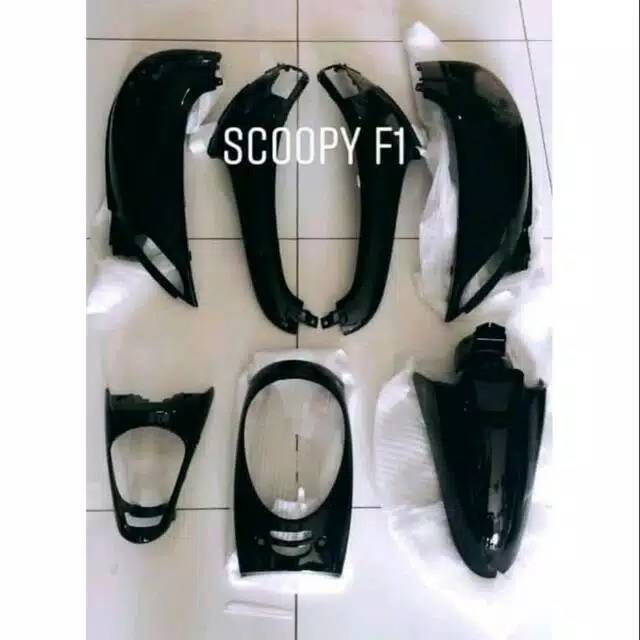 FULL BODY ALUS SCOOPY FI 2013-2016 HITAM