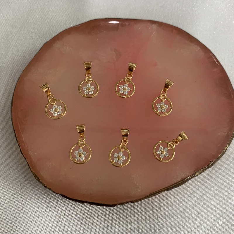 LIONTIN MINI MODEL BINTANG EMAS ASLI KADAR 375/8K