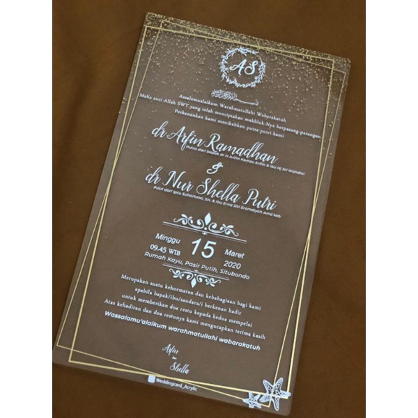 undangan akrilik/acrylic invitation/kartu undangan akrilik/undangan akrilik murah/undangan pernikaha