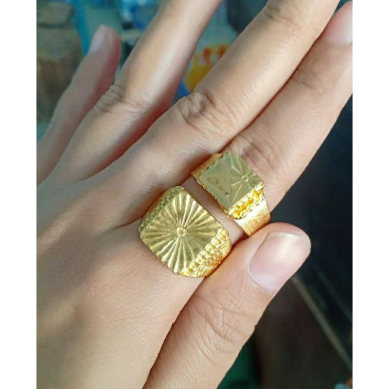 cincin laki laki emas asli kadar 99,99%.