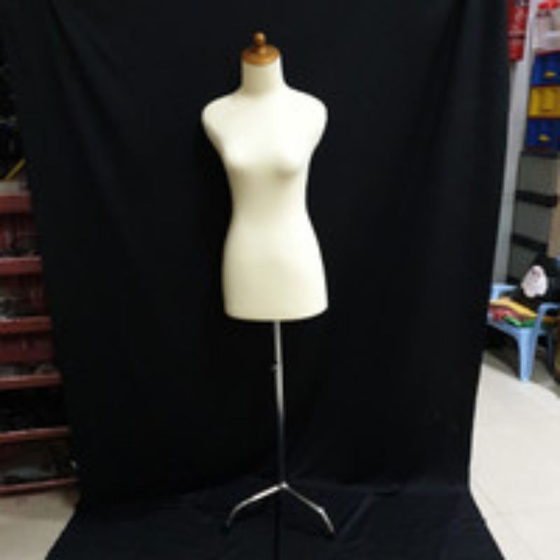 Patung Manekin DM Cewek Setengah Badan Lapis Kain Topi Plastik Dress Making Cewek Patung Pajangan Ba