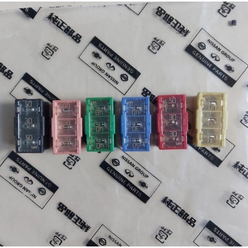 sekring sekring pusat mobil Nissan original hrg satua/pcs