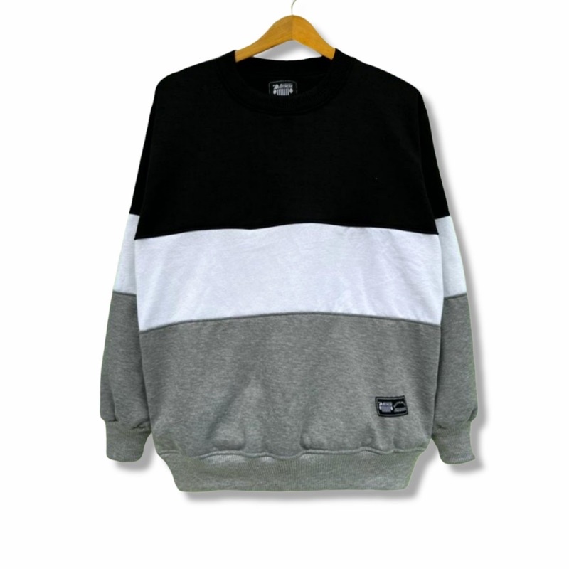 Sweater Crewneck 3D Hitam Putih Abumuda Sweater Kombinasi Pria Wanita