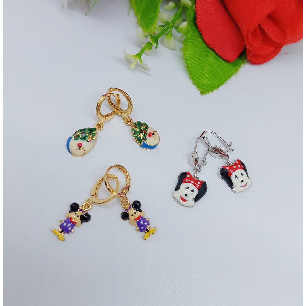 Anting-anting anak A-C