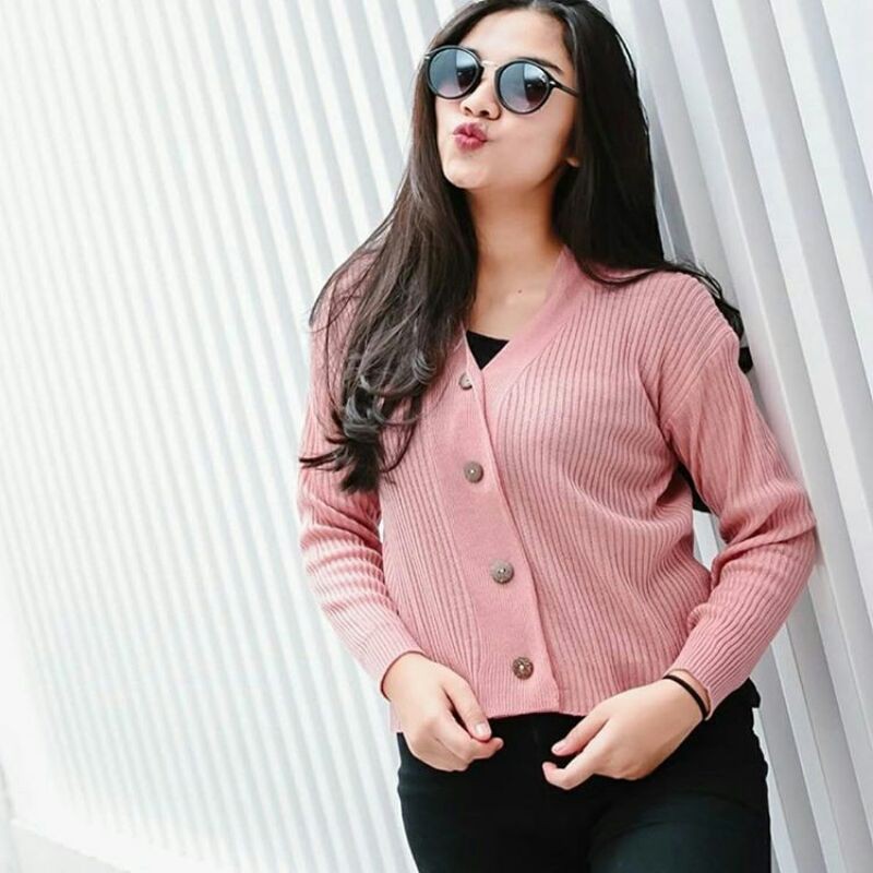 Cardi Crop Starda Button-5