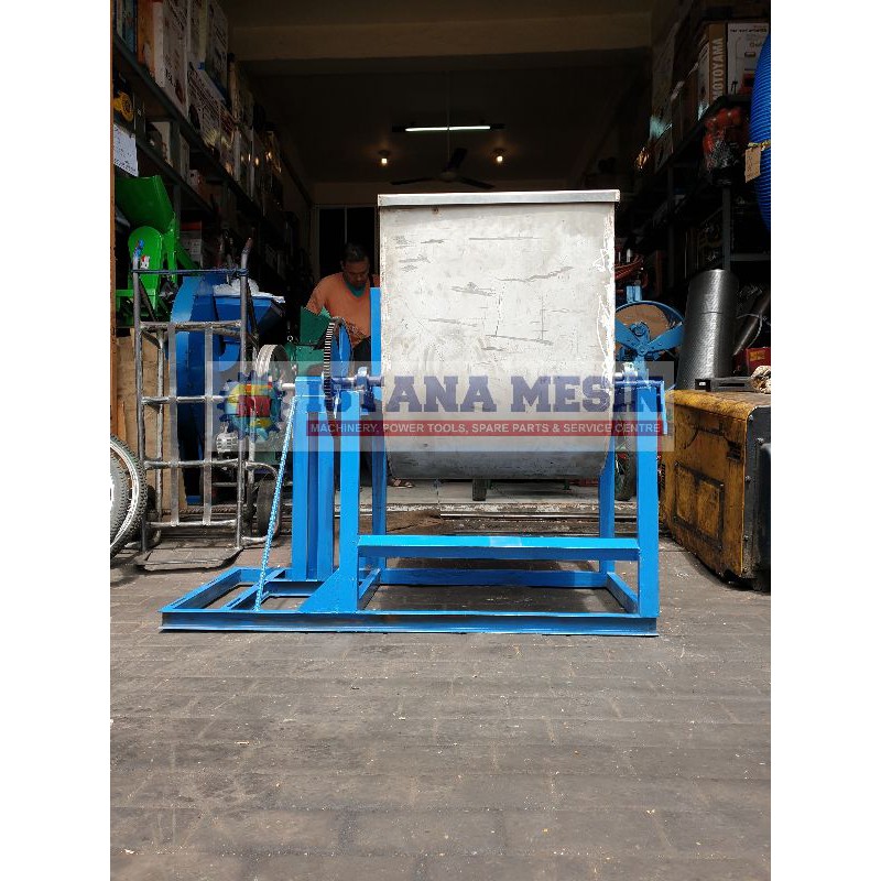 MESIN PENGADUK PAKAN TERNAK MIXER PENCAMPUR PAKAN TANPA MESIN