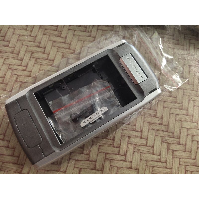CASING SONY ERICSSON P910/P910i VERSI NON FLIP