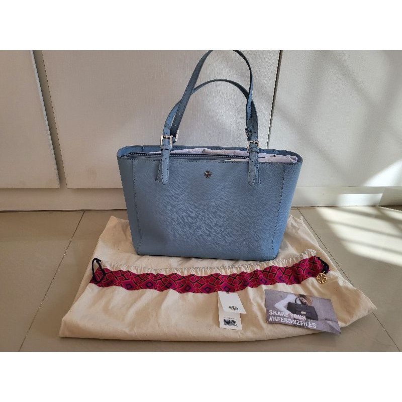 Tory burch Authentic