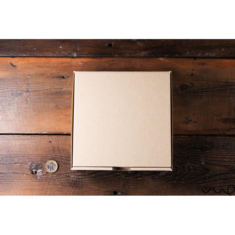 Kardus Packing Besar Jumbo Olshop 21x21x5 cm Dus Packing Besar Box Packagaing Besar Sepatu, Kue-2