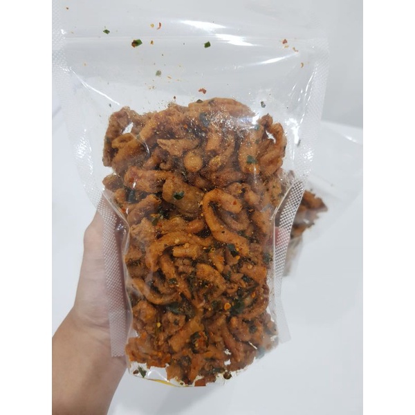 

Keripik Usus Cikruh / Usus Pedas Daun Jeruk