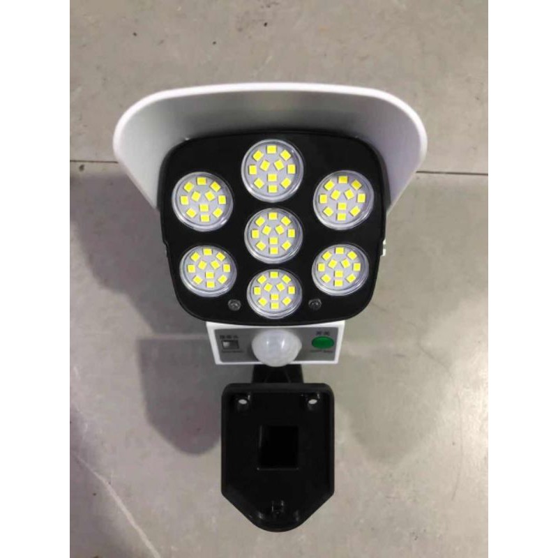 Lampu Solar 77 LED Plus Remote Solar Lamp 77 LED Lampu Taman Tenaga Surya