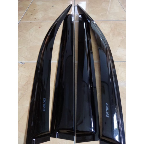 Talang air mobil Toyota Calya