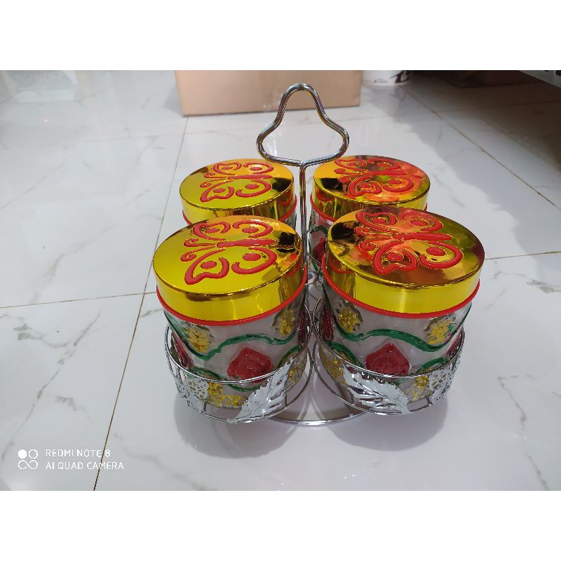 Toples lebaran isi 4 / Toples kaca set keranjang