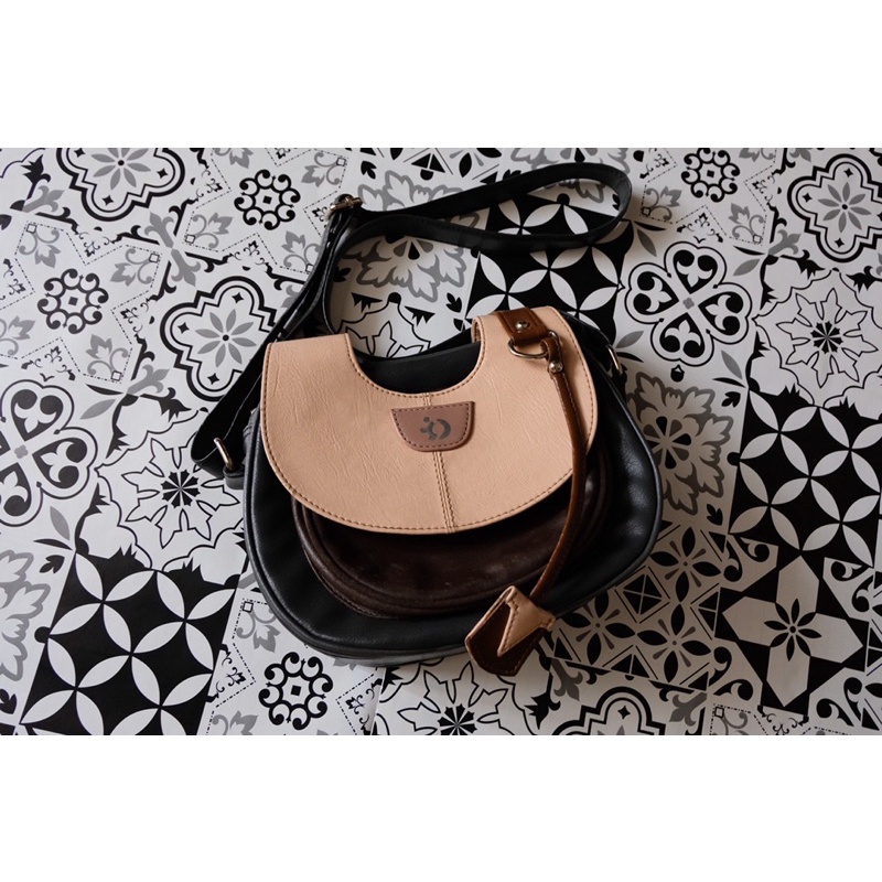 PRELOVED TAS GOTOSOVIE