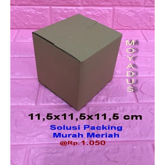 

kardus/karton/box uk. 11,5x11,5x11,5 cm singelwall polos