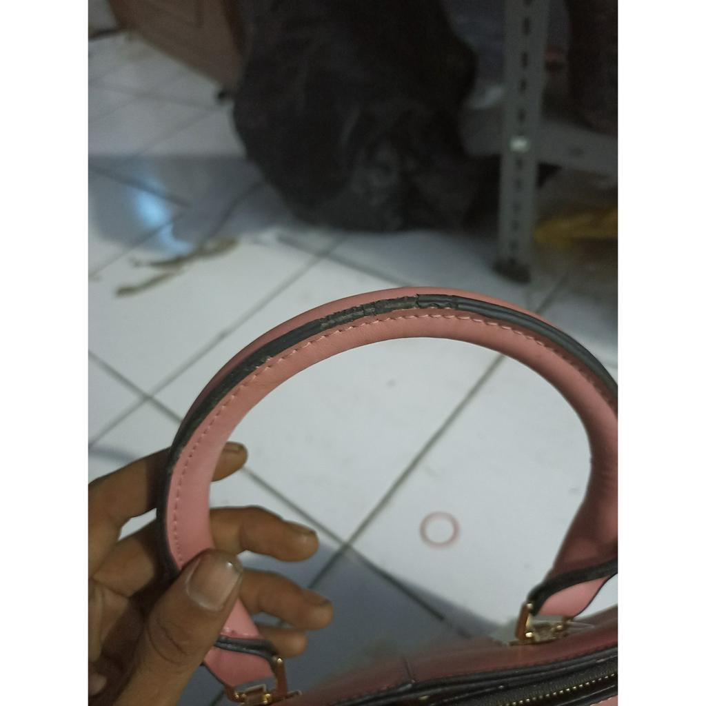 REJECT TENTENGAN TERKELUPAS 8899 TAS WANITA IMPORT SLEMPANG HANDBAG [1KG 1PC] PERFECT CORNER