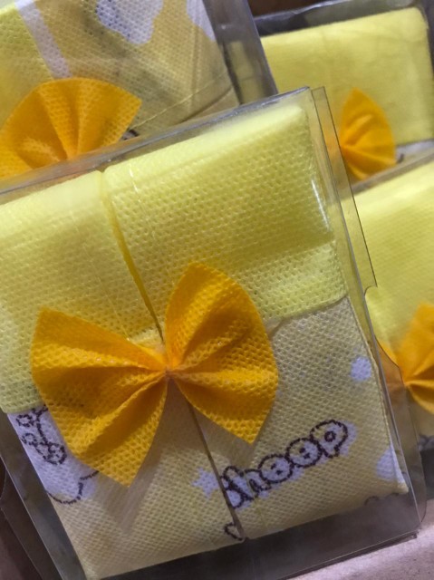 Souvenir - Tempat Tisue (kain)