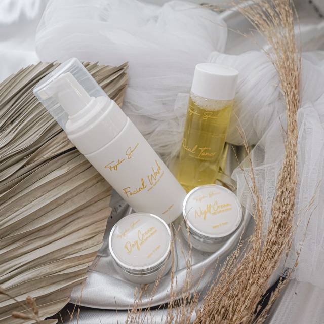 Glowing Facial Series by Taqy Malik