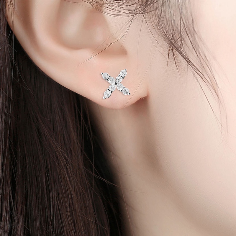 Anting Stud Desain Salib Aksen Kristal Kubik Zirkon Warna Silver Untuk Wanita